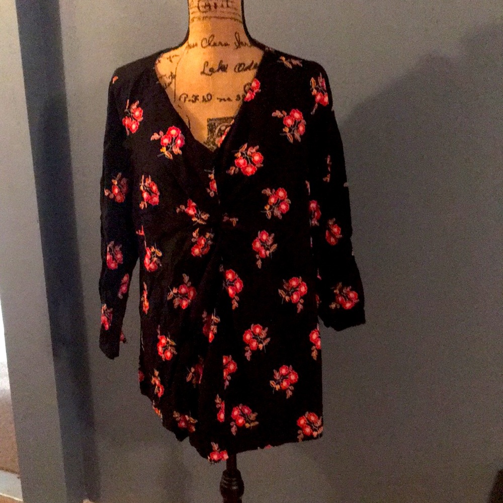 Fabulous Old navy maternity shirt